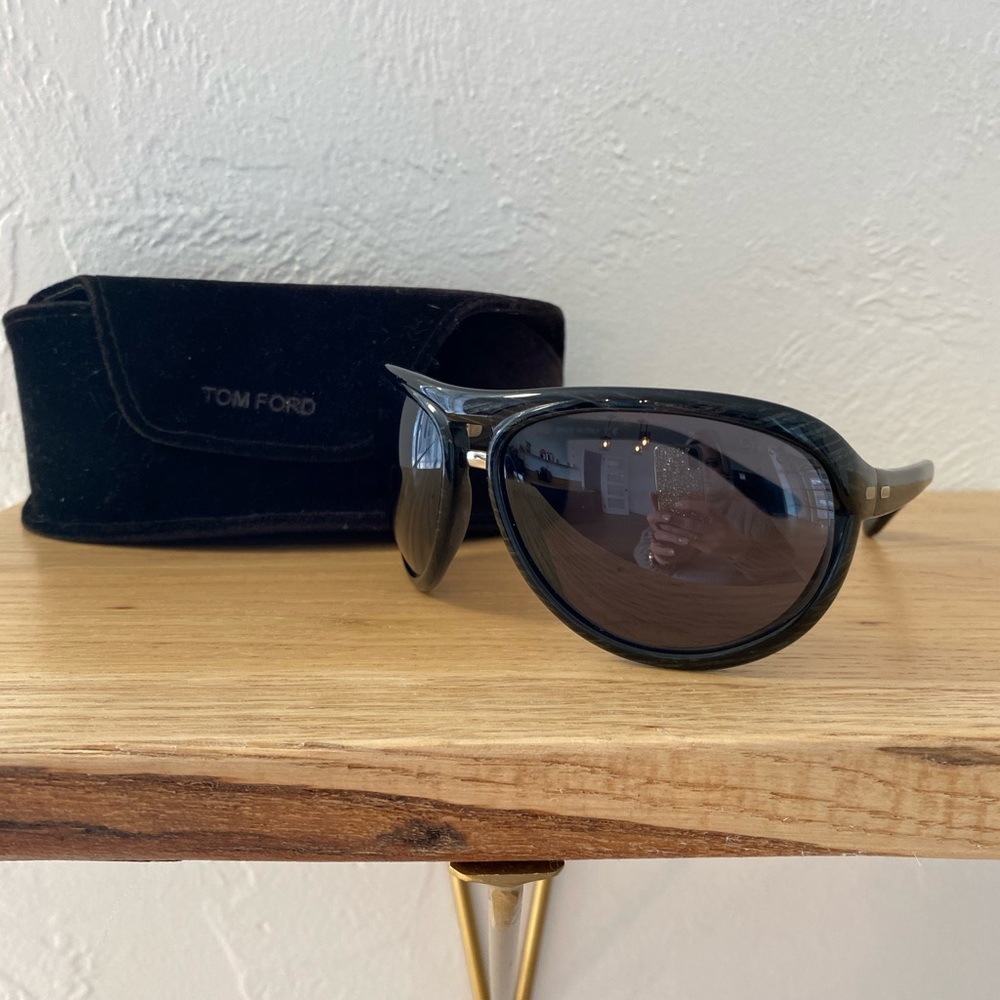 Tom Ford Cameron Sunglasses